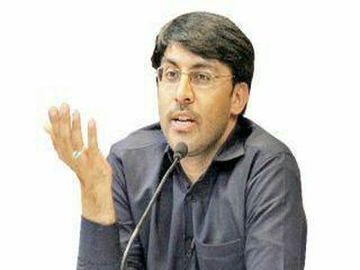 مردم چه گناهی کردند که گرفتار آخوندی شده‌اند؟/ نمی‌شود یا نمی‌خواهید مسکن مهر را تکمیل کنید!