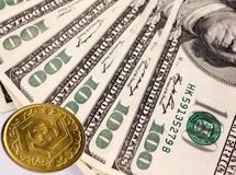 دلار صعودی شد؛ سکه فروریخت