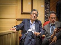 خوانساری: دولت روحانی در این سه سال موفقیتی در بهبود کسب و کار به دست نیاورد/ انحصارطلبی و دخالت‌های دولت در 1100 روز گذشته بیشتر شد