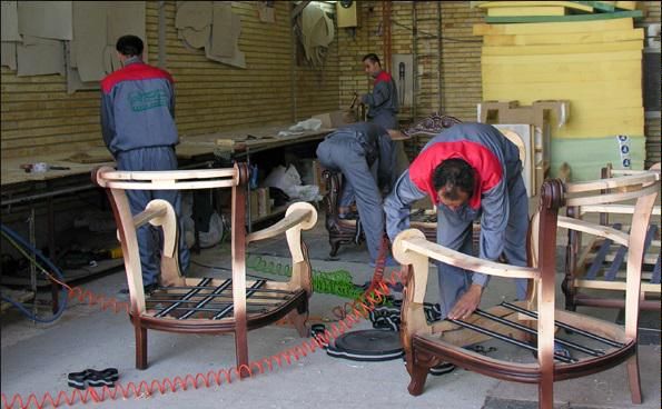 مواد اولیه تولید مبل 25 درصد گران شد/ مردم پول ندارند، مبل بخرند!