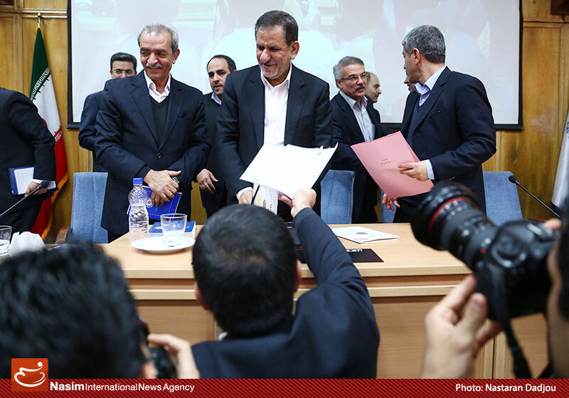 اعتراض شدید اتاق بازرگانی پس از سه سال حمایت از دولت یازدهم: دولت تولید را رها کرده است!