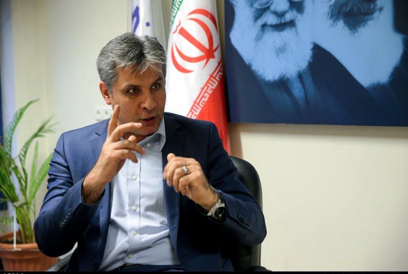 شرکتهای خارجی بعد از برجام آوردهای نداشتند، فقط میآیند و میروند!/ "محسن رنانی" از هیات مدیره البرز انصراف داد