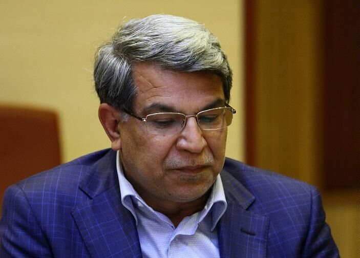 صالح: دولت یازدهم برداشتی از صندوق توسعه ملی انجام نداده است/ سهم سال 96 را هم خواهند داد