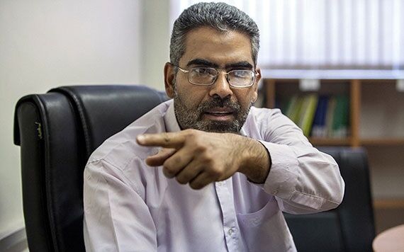 کنترل رشد نقدینگی از دست بانک مرکزی در رفته است/ نقدینگی در اقتصاد ایران به صورت ساعتی در حال افزایش است