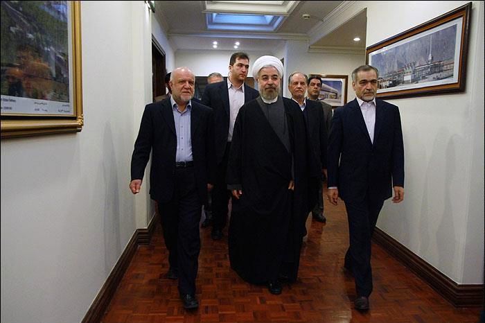 تخلف آشکار دولت در بازپسگیری پالایشگاهها برای کارزار انتخاباتی!