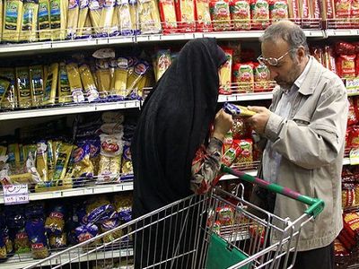 میوه، تخم مرغ، گوشت و چای در آستانه نوروز گران شدند!