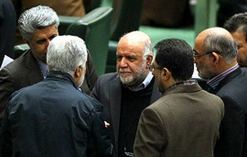 چشمپوشی زنگنه از سود 100 میلیارد دلاری ماندگاری کارت سوخت!/ لجاجت زنگنه برای حذف کارت سوخت ادامه دارد
