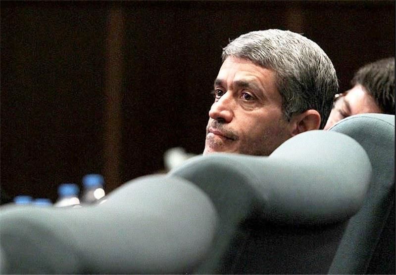 همین‌که پس‌ از برجام می‌توانیم نفت بفروشیم اتفاق بسیار مهمی است/ برخی مشکلات به ارث رسیده از دولت قبل را نمی‌توانم به زبان بیاورم!