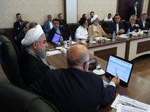 عددسازی روحانی برای بزرگنمایی نقش دولت در تکمیل پالایشگاه خلیج فارس