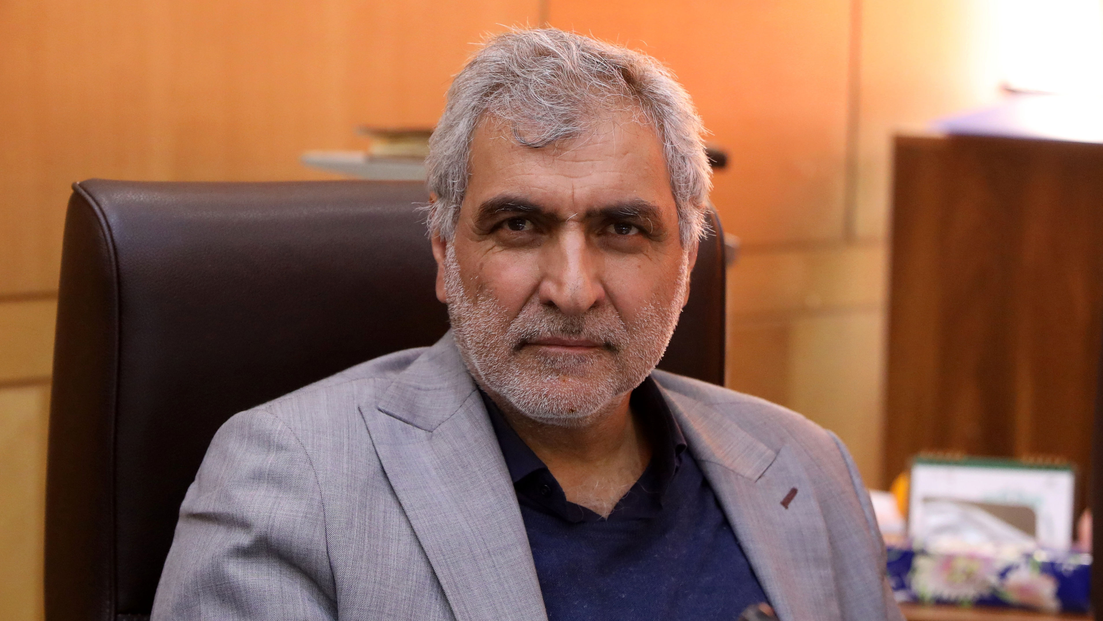 پیشبینی هولناک یک نماینده از کسری بودجه با قیمت و روند فعلی فروش نفت