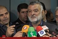 قیمت مرغ منجمد در بازارهای جهانی، البته روی کشتی و قبل از 2 دست چرخیدن که به دست مصرف کننده برسد 2 دلار است