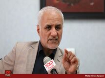 نیلی و نهاوندیان به روحانی گفتند مشکلات اقتصاد ایران با مذاکره با آمریکا حل می‌شود/ اگر با آمریکا مذاکره هم کنیم و همه چیزمان را هم بدهیم، اقتصادمان تکان نمی‌خورد