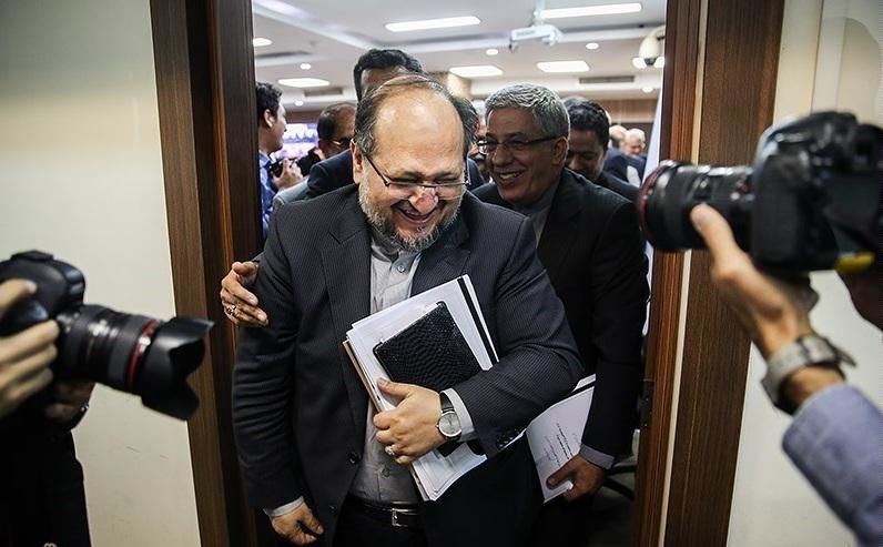 محمد شریعتمداری استعفا داد/ استعفای وزیر صنعت مورد قبول رئیس جمهور واقع شد
