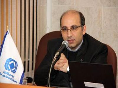 افزایش و افت قیمت دلار به هیچ وجه توجیه اقتصادی ندارد/ مهمترین دلیل ارزان شدن قیمت دلار،‌ دخالت بانک مرکزی در بازار ارز است