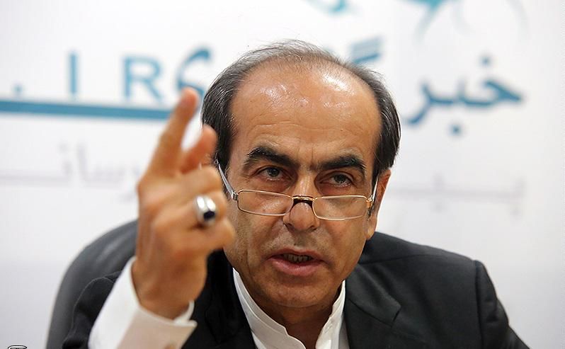 وزارت نفت علاقهای به راه اندازی بورس نفت ندارد/ کدام سفیر ما توانسته یک بازار اقتصادی برای کالاهای ما ایجاد کند؟!