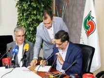 شرکت های بیمه بازرگانی دنبال  گرفتن سود از مردم  هستند/ رئیس کل بیمه مرکزی تازه وارد صنعت شده/بیمه های بازرگانی برای جذب پرتفوی 20 درصد به دلالان کارمزد می دهند!