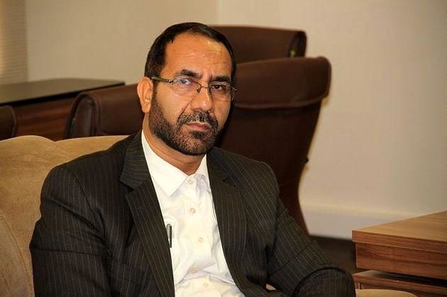 عملکرد آقای آخوندی در وزارت راه و شهرسازی زیر 10 بود/ مخالف شهردار شدن آخوندی در تهران هستم