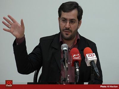 آقای روحانی میگوید FATF را امضا نکنیم، کالاها 20 درصد دیگر گران میشود؛ این چه ادبیاتی است؟!/ هر گاه خارجی ها از ایران رفتند، قرارگاه خاتم الانبیاء به کمک 5000 بخش خصوصی خلاء آنها را پر کرد، اما جریان رسانه‌ای لیبرال در حال شیطنت کردن است!