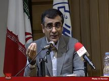 سازمان برنامه و بودجه هیچ وقت این احساس را نداشته است که بیاید درباره بودجه با مردم شفاف گفتگو کند/ در فصل بودجه همه از پاسخگویی فرار می‌کنند، این بودجه متعلق به مردم است