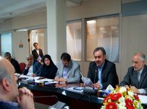 حضور همزمان رییس موسسه عالی آموزش بانکداری ایران در شرکت سرمایه گذاری غدیر!