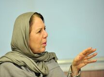 دولت با مانع تراشی فرمان توقف تولید را صادر کرده/ اگر جلوی تعطیلی بنگاههای تولیدی را نگیرند، افزایش بیکاری و هزینه‌های جاری دولت در پیش خواهد بود