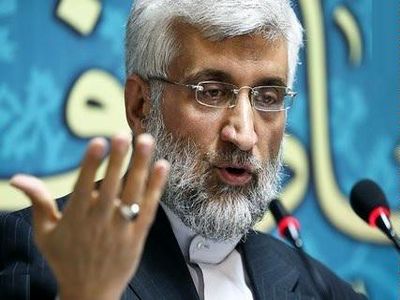 نقدینگی را ۴۷۰ هزار میلیارد تومان تحویل گرفتند امروز این عدد بالای ۱۶۰۰ هزار میلیارد تومان است/ مگر خودتان نمی گفتید ۸۰ درصد مشکلات کشور به تحریم‌ها ربطی ندارد!/ این دولت روزانه ۱۰۰۰ میلیارد تومان نقدینگی خلق می‌کند