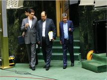 25 مدیر 2 یا 3 شغله شرکتهای وزارت تعاون استعفا ندادند!