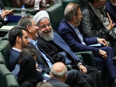 ارزیابی 5 اقتصاددان از عملکرد اقتصادی دولت در سال 97 -(2)