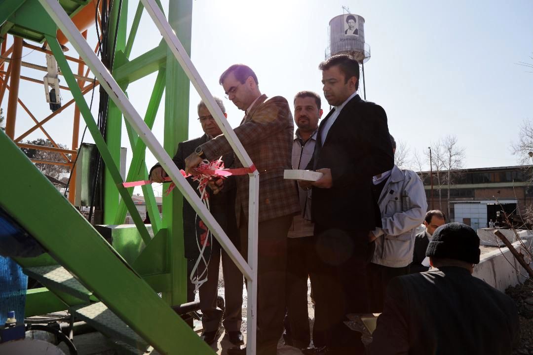 مدیرعامل صندوق بازنشستگی، مدیرعامل غیرقانونی و نجومی بگیر هلدینگ سرمایه گذاری آتیه صبا را برکنار کرد/ مدیرعامل هلدینگ سرمایه گذاری آتیه صبا ماهانه ۴۰ میلیون تومان حقوق دریافت میکرده است