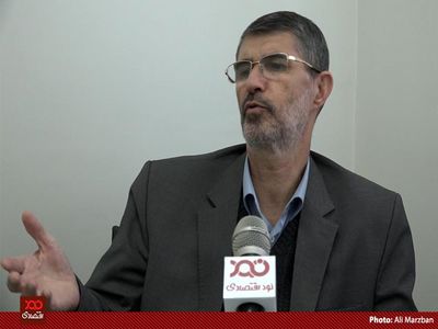 دولت پارسال ۱۴ میلیارد دلار ارز دولتی به کالاها تخصیص داد، اما معلوم نیست افرادی که این ارز را گرفته‌اند، کالا وارد کرده‌اند یا نه؟/ دولتی‌ها خودشان با واردکنندگان در ارتباطند