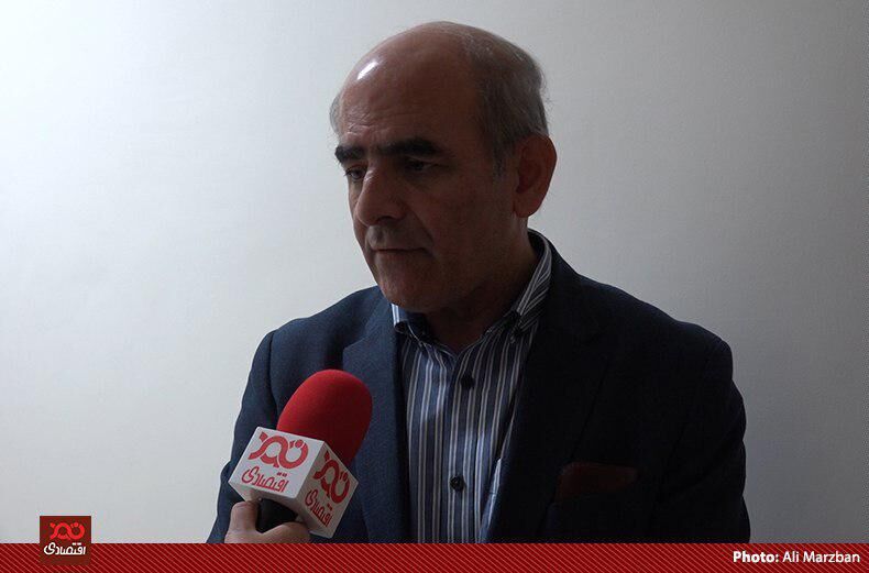 پیمانکاران نفتی با یک سوم ظرفیت کار می کنند/ با رفتن شرکتهای خارجی از پروژه‌های نفت و گاز توجه دولت به بخش خصوصی بیشتر شده
