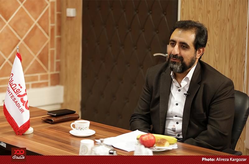 سرمایه گذاری خارجی 70 درصد کم شد/ با منتفی شدن مذاکره با آمریکا برای حل مشکلات اقتصادی برنامه ریزی کنید/ رئیس جمهور در سالهای پایانی دولتش هنرش را نشان دهد