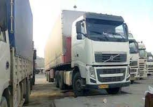 کامیون داران با  بیش از ۲۰ هزار کیلومتر پیمایش ۲ حلقه لاستیک اضافی دریافت می کنند