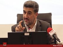 بانک‌های ایرانی هیچ‌کدام ورشکست نیستند،‌ چون صورت‌های مالی شفاف ندارند!