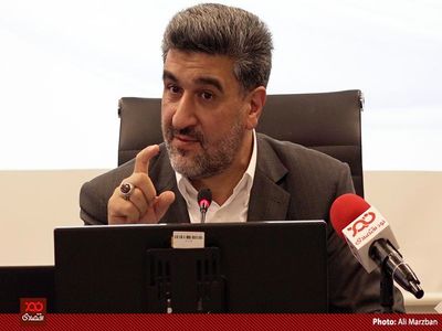بانک‌های ایرانی هیچ‌کدام ورشکست نیستند،‌ چون صورت‌های مالی شفاف ندارند!