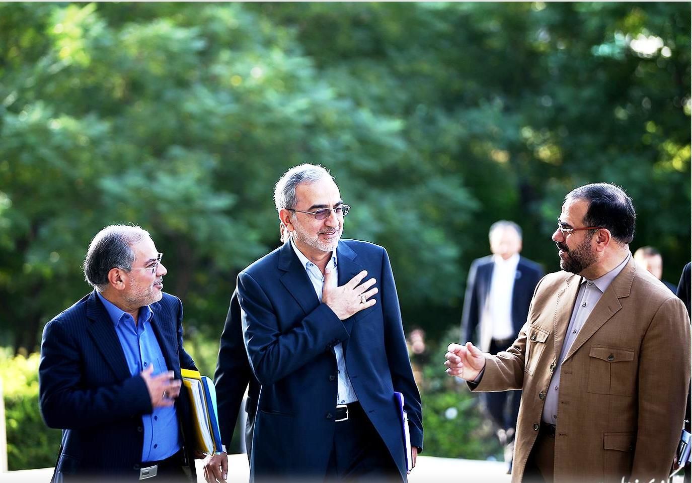 بازنشسته‌های شاغل در هلدینگ نفتی خلیج فارس حداقل ماهانه ۳۲ میلیون تومان حقوق می‌گیرند