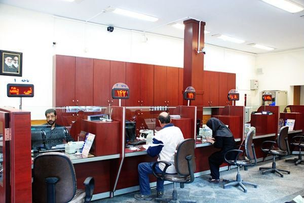 در سه ماهه سال جاری سهم بانک‌های ملت، کارآفرین و تجارت از سود مشاع به ترتیب ۱۶۹۲، ۳۱۰ و ۲۴۷ درصد رشد کرد