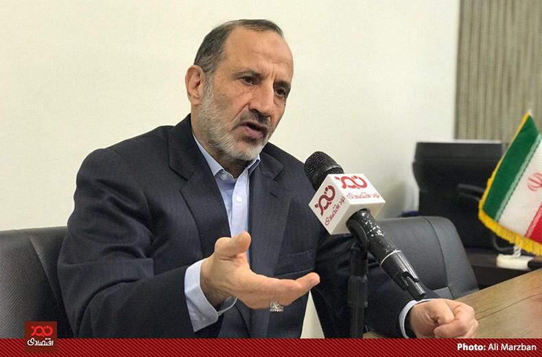 دولت در اصلاح ساختار بودجه وابستگی به درآمدهای نفتی را افزایش داده/ افزایش فروش اوراق مشارکت به معنای آینده فروشی و به گروگان گرفتن منابع درآمدی کشور است