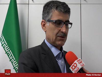 افزایش نرخ سود بانکی در 4 سال گذشته تاثیر مستقیمی بر افزایش نقدینگی در سالهای 97 و 98 داشت/ برنامه کنترل رشد نقدینگی باید به تدریج آغاز شود