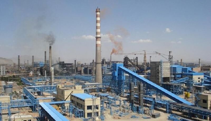 احداث کارخانه فولاد بافت، محرومیت را از چهره شهرستان زدوده است