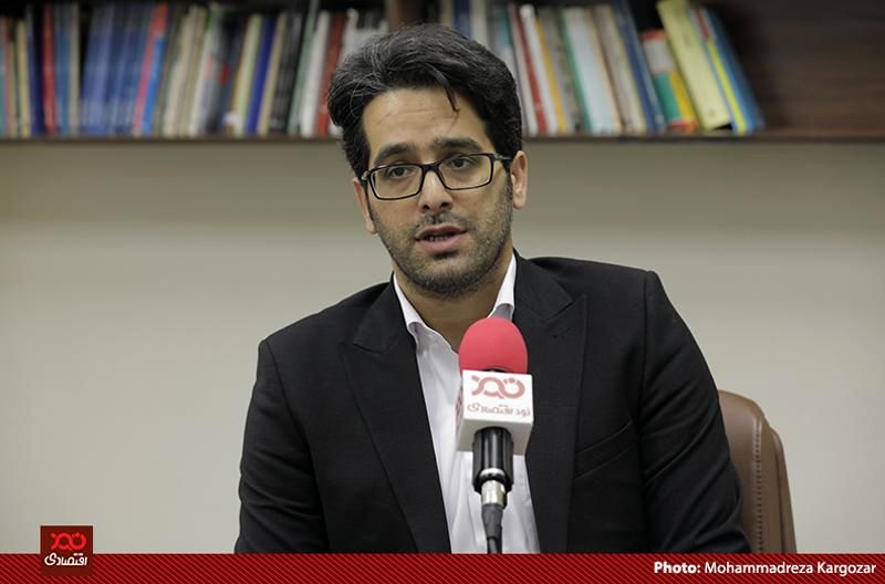 بهتر نیست بجای گران کردن ۳ برابری بنزین، هزینه‌ها را مدیریت کنیم؟