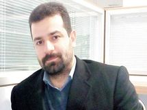 دولتمردان تدبیر و امید با بیش از سه دهه تجربه مدیریت و وزارت در کشور طرح اصلاح قیمت بنزین را به بدترین شکل ممکن اجرا کردند