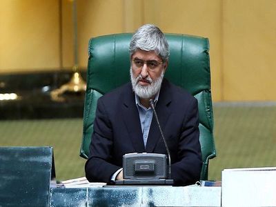 علی مطهری: خانه من ۵۷۶ متر است