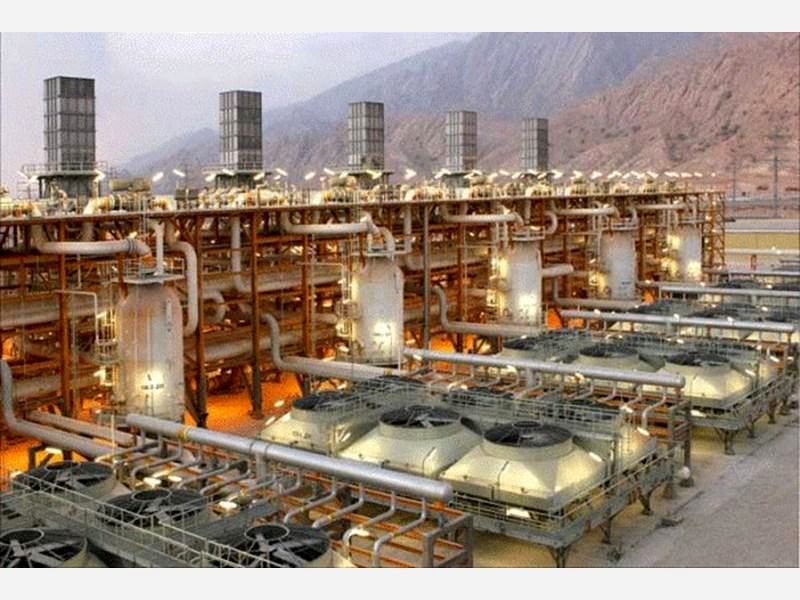 پیش بینی دولت برای صادرات روزانه ۲۵ میلیون لیتر بنزین در سال ۹۹