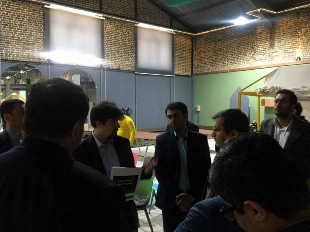 بازدید رییس کل بانک مرکزی از اولین مرکز نوآوری در صنعت بیمه