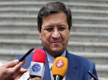 بانک مرکزی سیاست‌های پولی و ارزی ثبات‌بخش را پیش خواهد برد