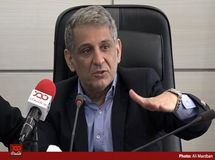 انگار نذر کرده‌ایم هر چند سال یک بار ارزش پول ملی را به یک سوم کاهش دهیم!