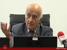 دادن امتیاز بانک وسیله‌ای برای پاداش به وفاداران شاه بود