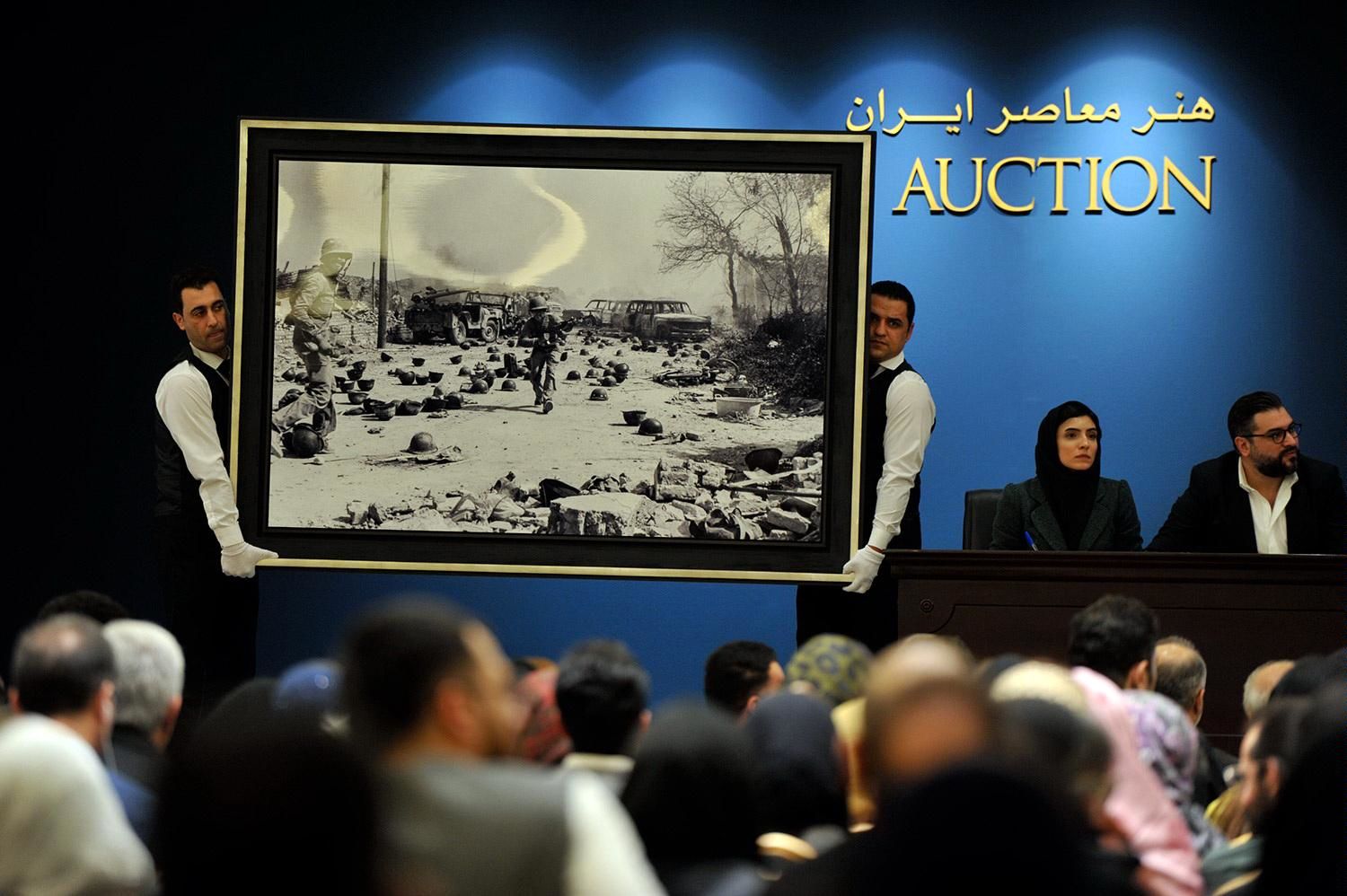 حراج تهران در سال ۹۸ رکورد فروش ۸ ساله را شکست/ بانک‌ها در لیست خریدران آثار هنری