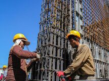 کاهش ۲۷ درصدی ساخت‌وساز در تهران/ در مناطق شهری کل کشور ساخت‌وساز ۷ درصد رشد کرد
